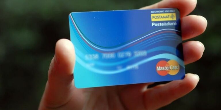 Arriva la nuova social card da 460 euro: ecco chi può averla e come fare