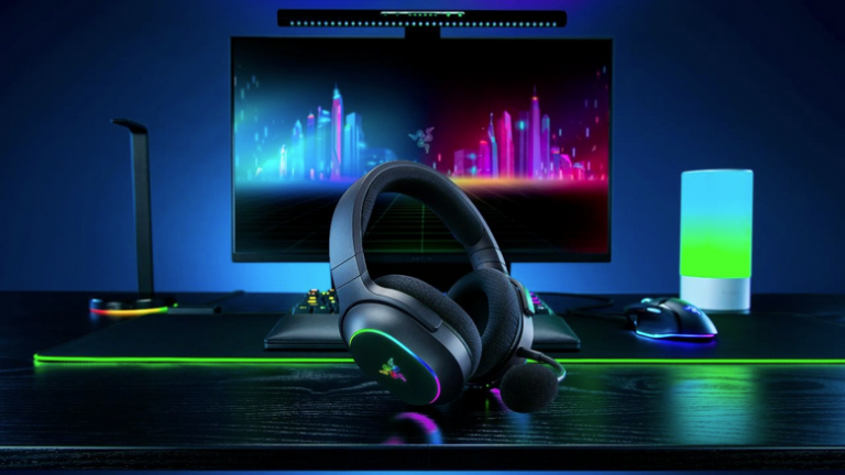 Razer Barracuda X Chroma: cuffie wireless per un’esperienza di gioco immersiva